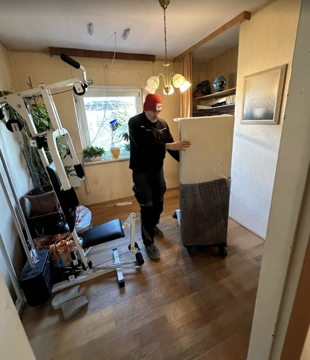 Geschützter Möbeltransport durch Neno Umzug